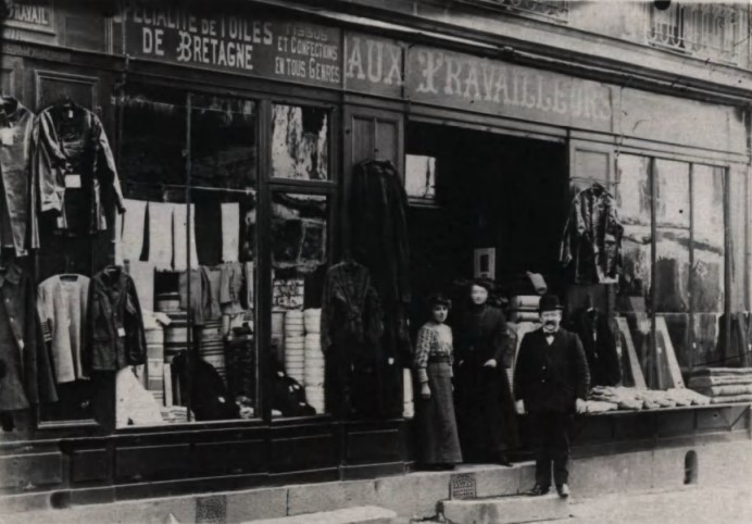 Fichier:Aux Travailleurs, rue Maréchal-Joffre, vers 1914.jpg