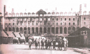 La caserne Saint-Georges après l'incendie du 5 août 1921