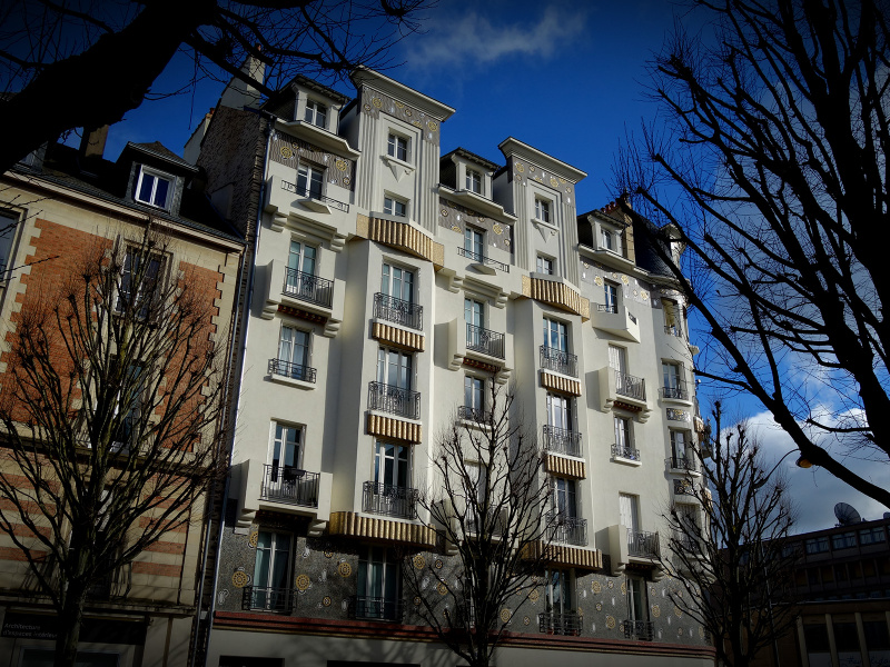 Fichier:Rennes-Immeuble-Poirier-Mosaique-Odorico-23-Janvier-2021-02.jpg