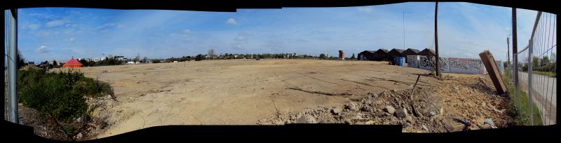 Fichier:Panoramique de la Plaine de Baud - Ancienne Zone Industrielle du Chradonnet - 21 Avril 2014.jpeg