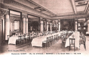 Restaurant Gadby 156, rue d'Antrain. Le Grand salon. Photo Desplat. Coll. YRG