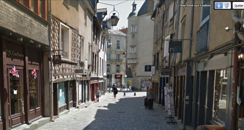 Fichier:Rue Pont aux Foulons sud.png