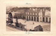 La Gare. Léon et Lévy (LL), carte gaufrée, cliché 123. Coll. YRG